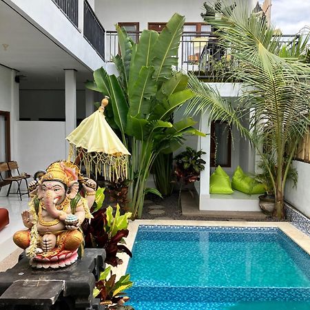 Villa Iris Homestay Uluwatu Eksteriør bilde
