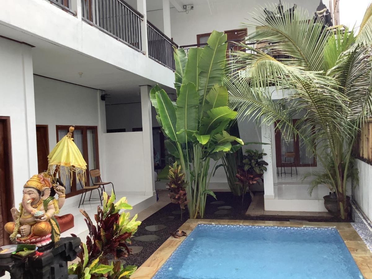 Villa Iris Homestay Uluwatu Eksteriør bilde