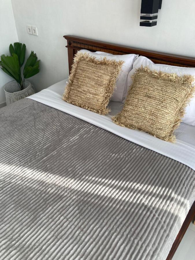 Villa Iris Homestay Uluwatu Eksteriør bilde